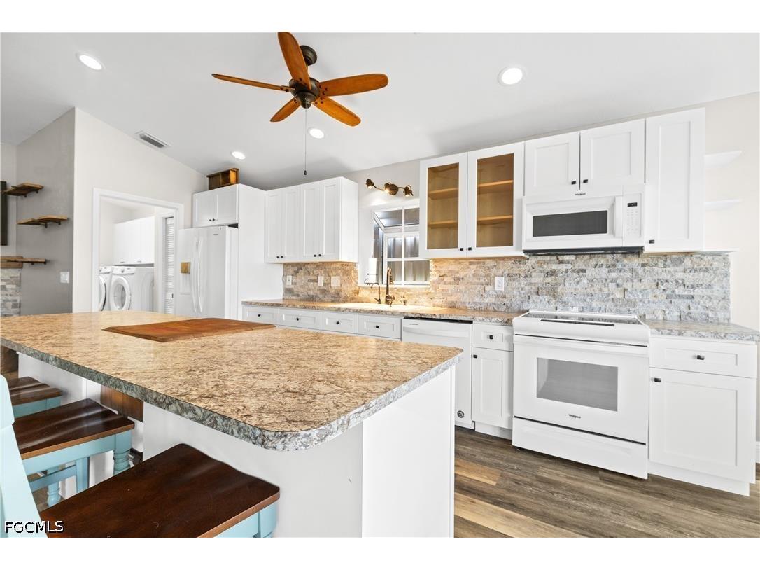 17521 Coconut Palm Court North Fort Myers FL 33917 2026022080 image17