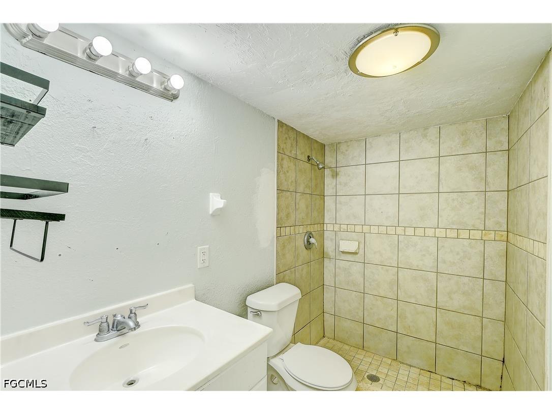17524 Dumont Drive Fort Myers FL 33967 2026028493 image12