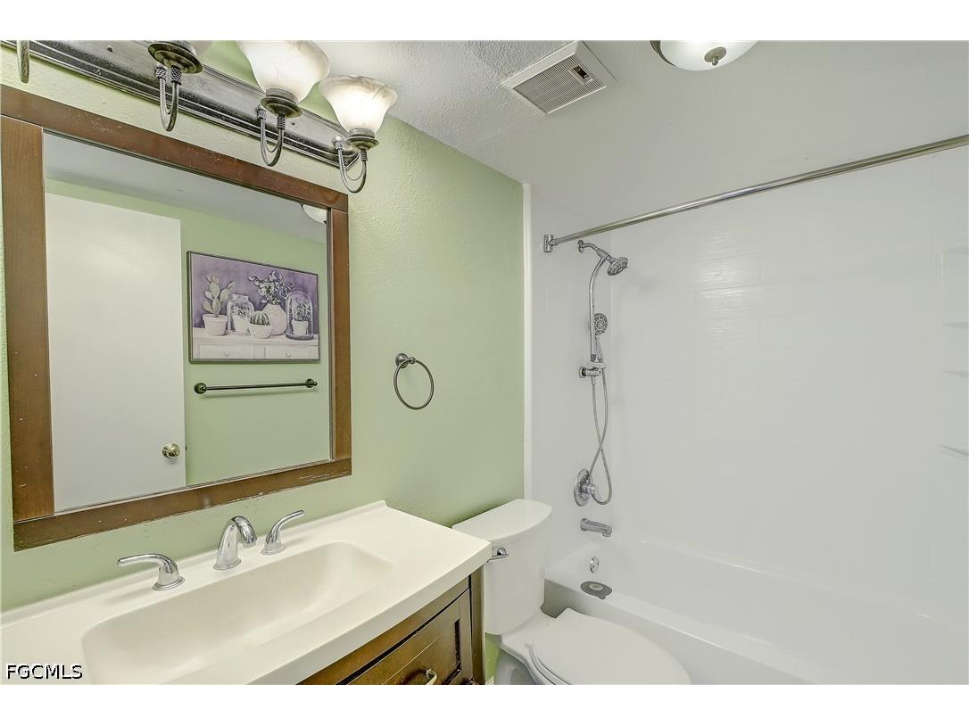 17524 Dumont Drive Fort Myers FL 33967 2026028493 image13
