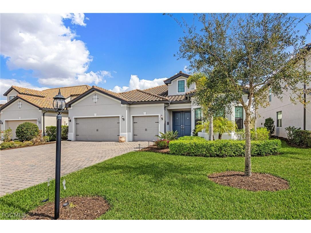 17526 Elkgrove Lane Estero FL 33928 2026008686 image2