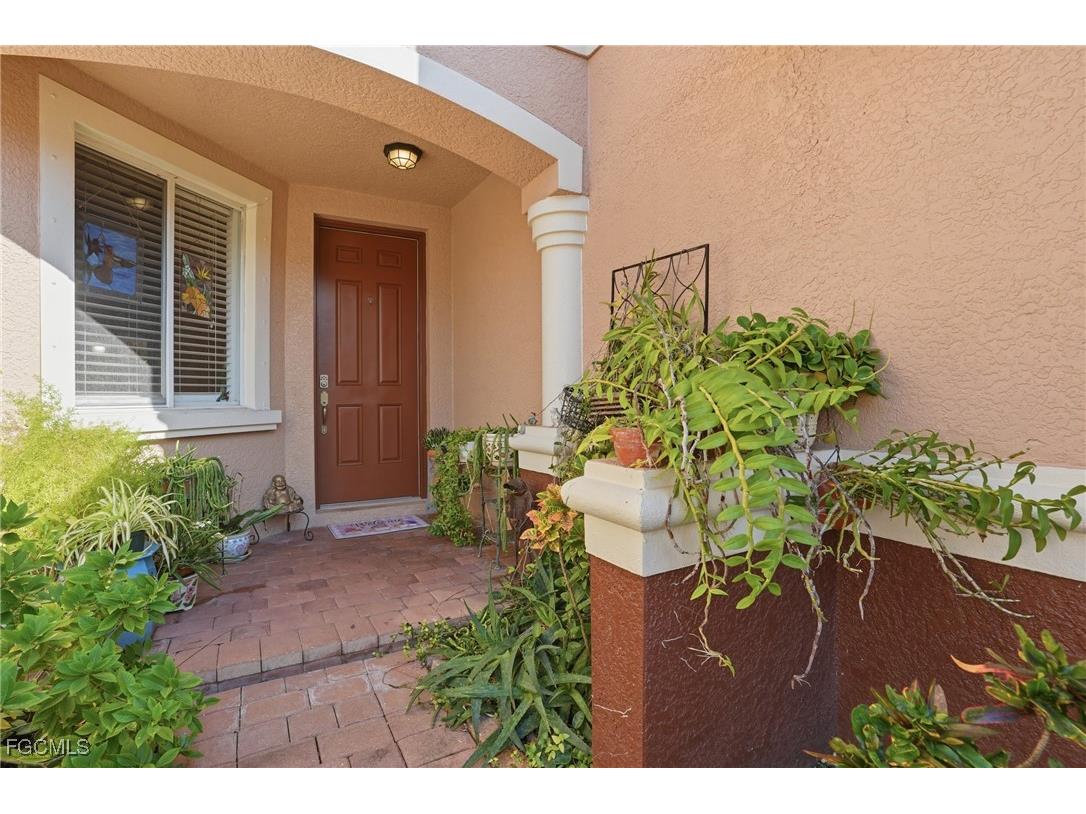 17537 Cherry Ridge Lane Fort Myers FL 33967 2025022266 image1