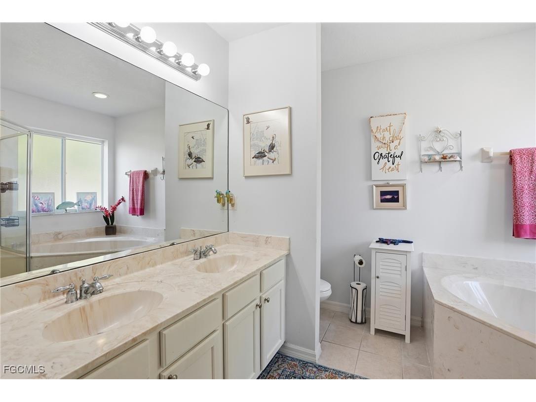 17537 Cherry Ridge Lane Fort Myers FL 33967 2025022266 image32