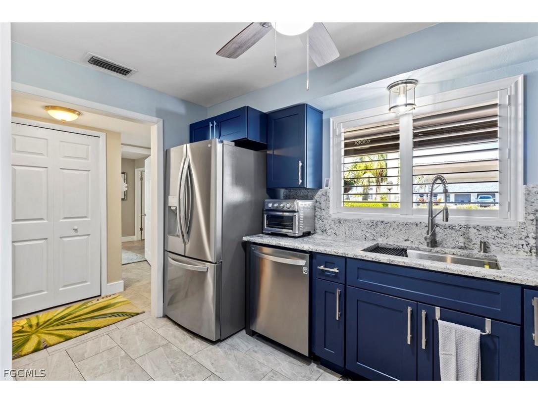 1754 Beach Parkway Cape Coral FL 33904 2026007697 image18