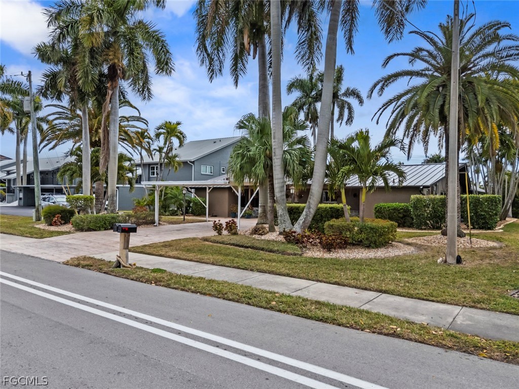 1754 Beach Parkway Cape Coral FL 33904 2026007697 image9