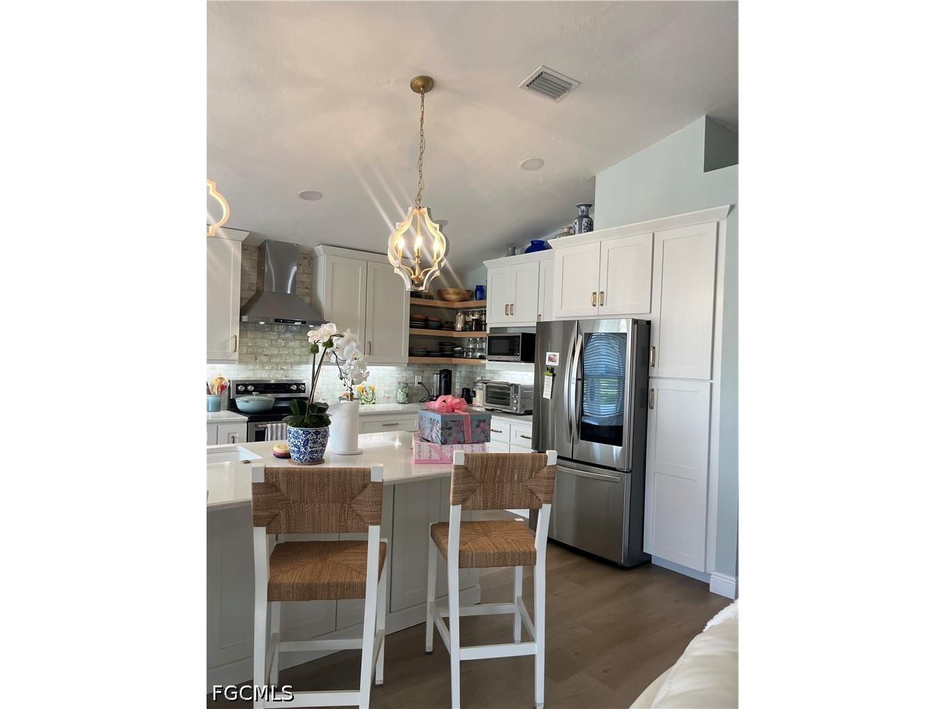 17540 Fan Palm Court North Fort Myers FL 33917 2026014243 image1