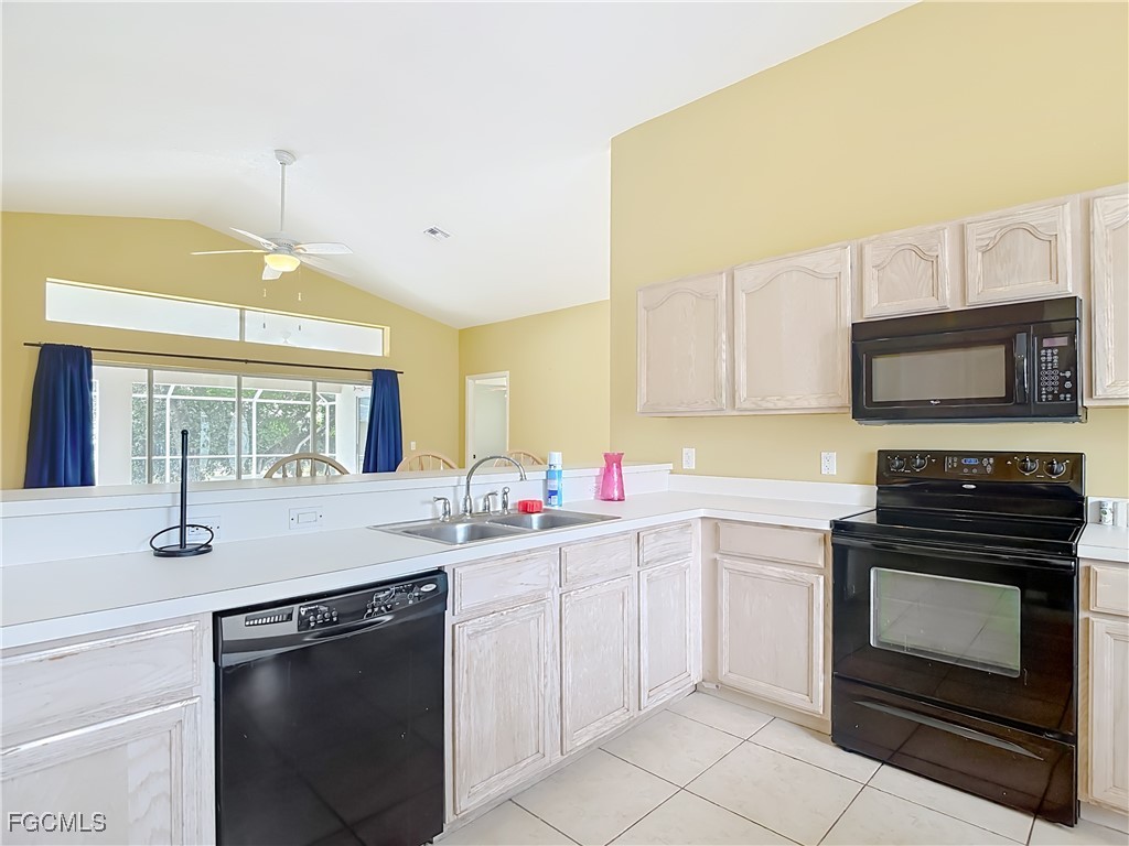 17540 Homewood Road Fort Myers FL 33967 2025014704 image9