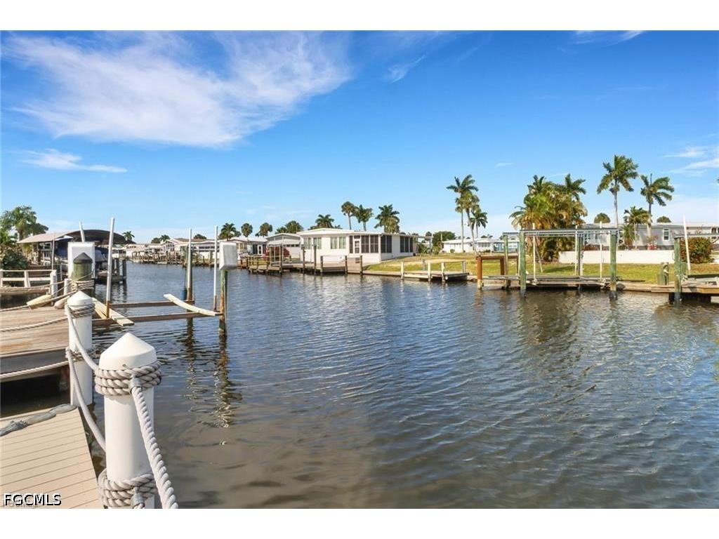 17540 Peppard Drive Fort Myers Beach FL 33931 2026022382 image2