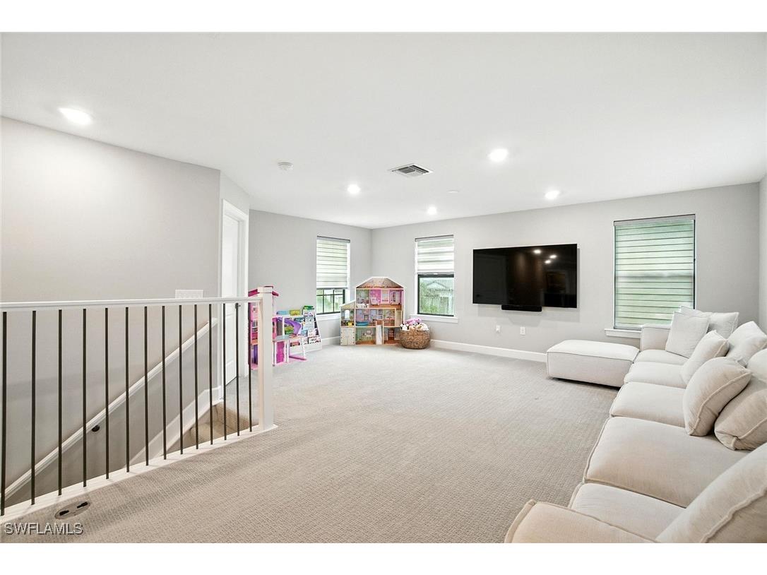 17548 Kinzie Lane Estero FL 33928 225061482 image12