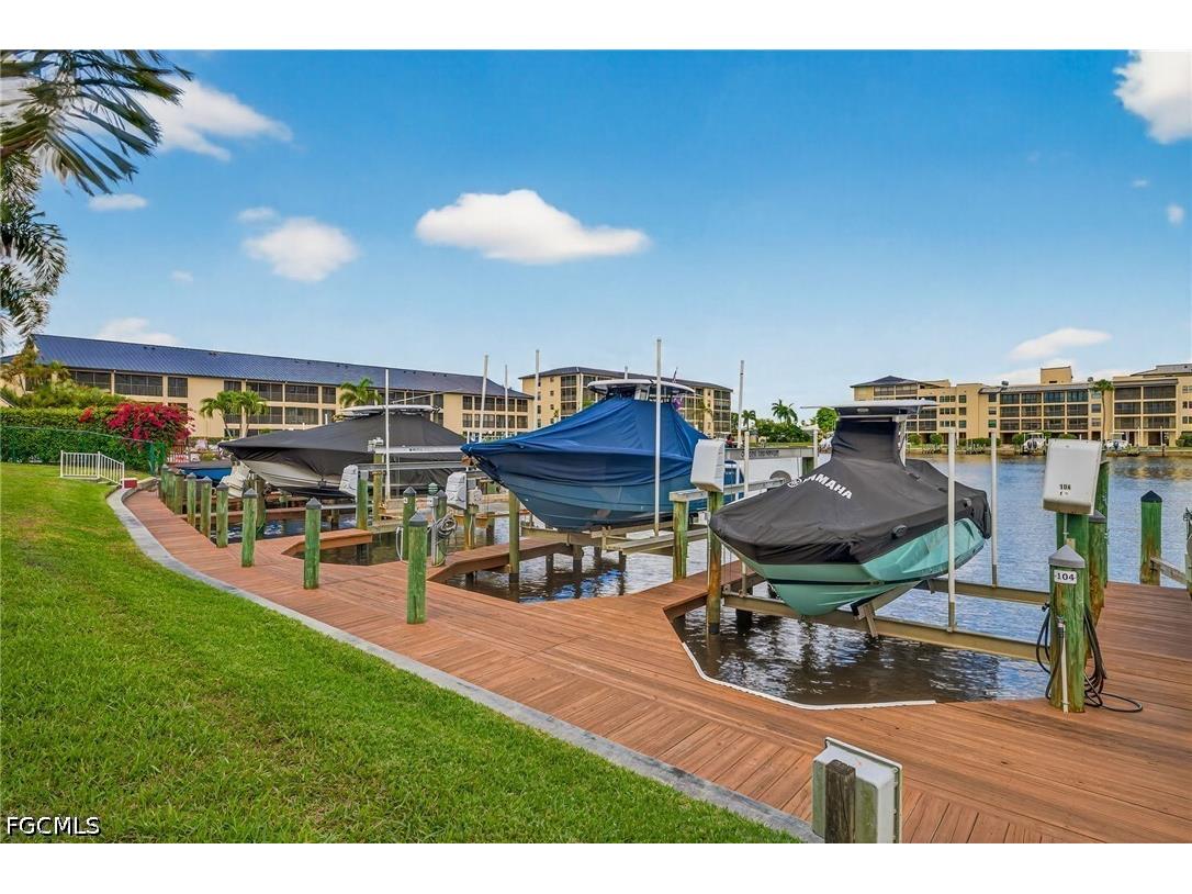 1755 Cape Coral Parkway E #104 Cape Coral FL 33904 2026015942 image1