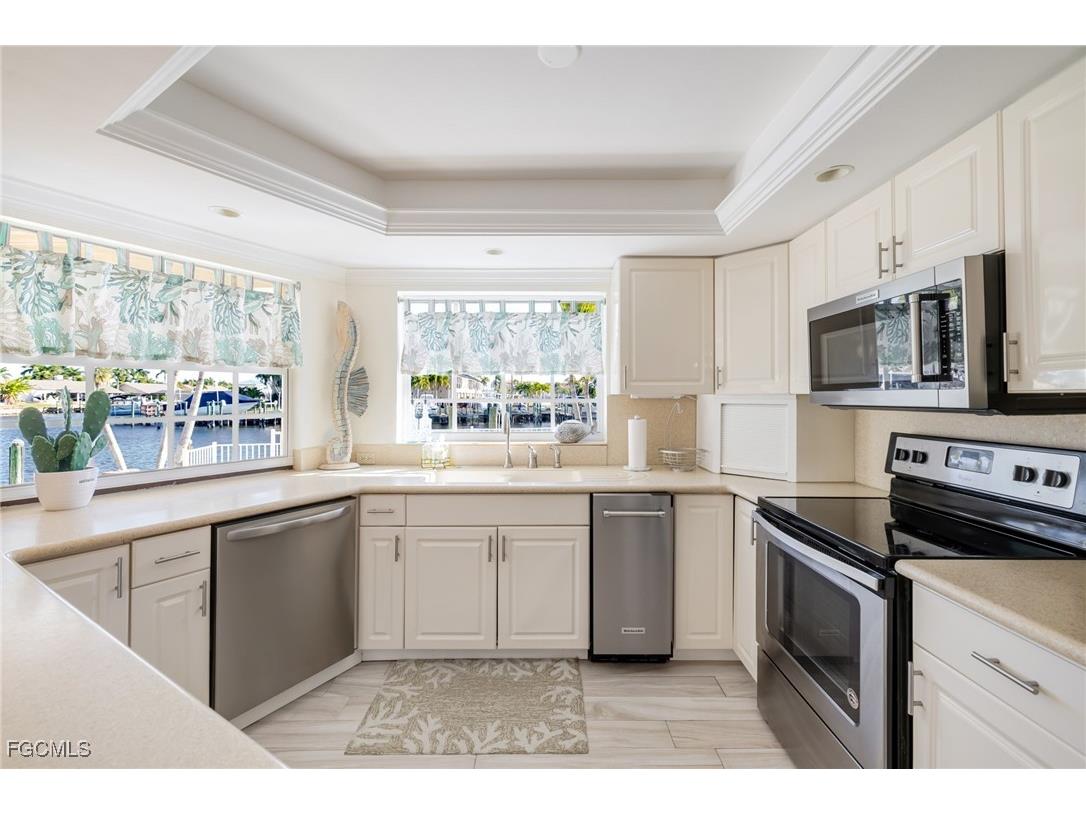 1755 SE 40th Terrace Cape Coral FL 33904 2026003313 image20
