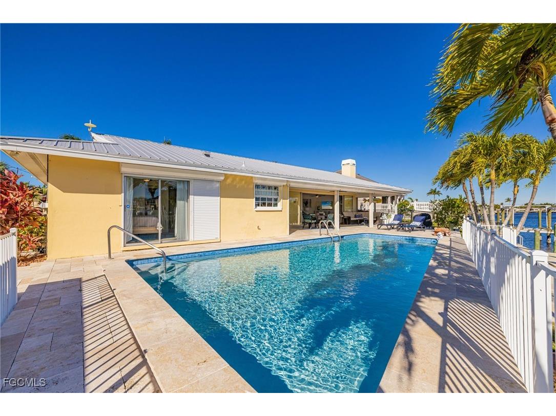 1755 SE 40th Terrace Cape Coral FL 33904 2026003313 image33