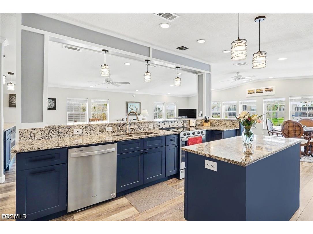 17550 Canal Cove Court Fort Myers Beach FL 33931 2026021111 image3