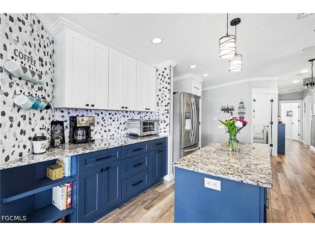 17550 Canal Cove Court Fort Myers Beach FL 33931 2026021111 image4