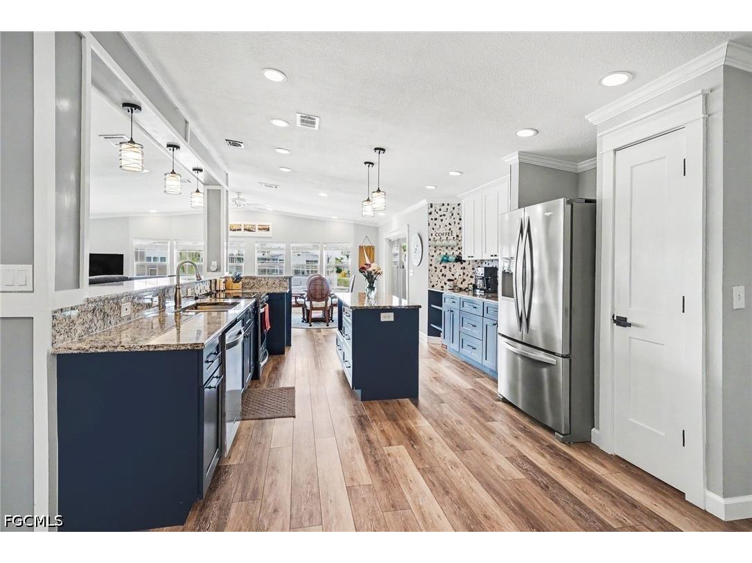 17550 Canal Cove Court Fort Myers Beach FL 33931 2026021111 image5