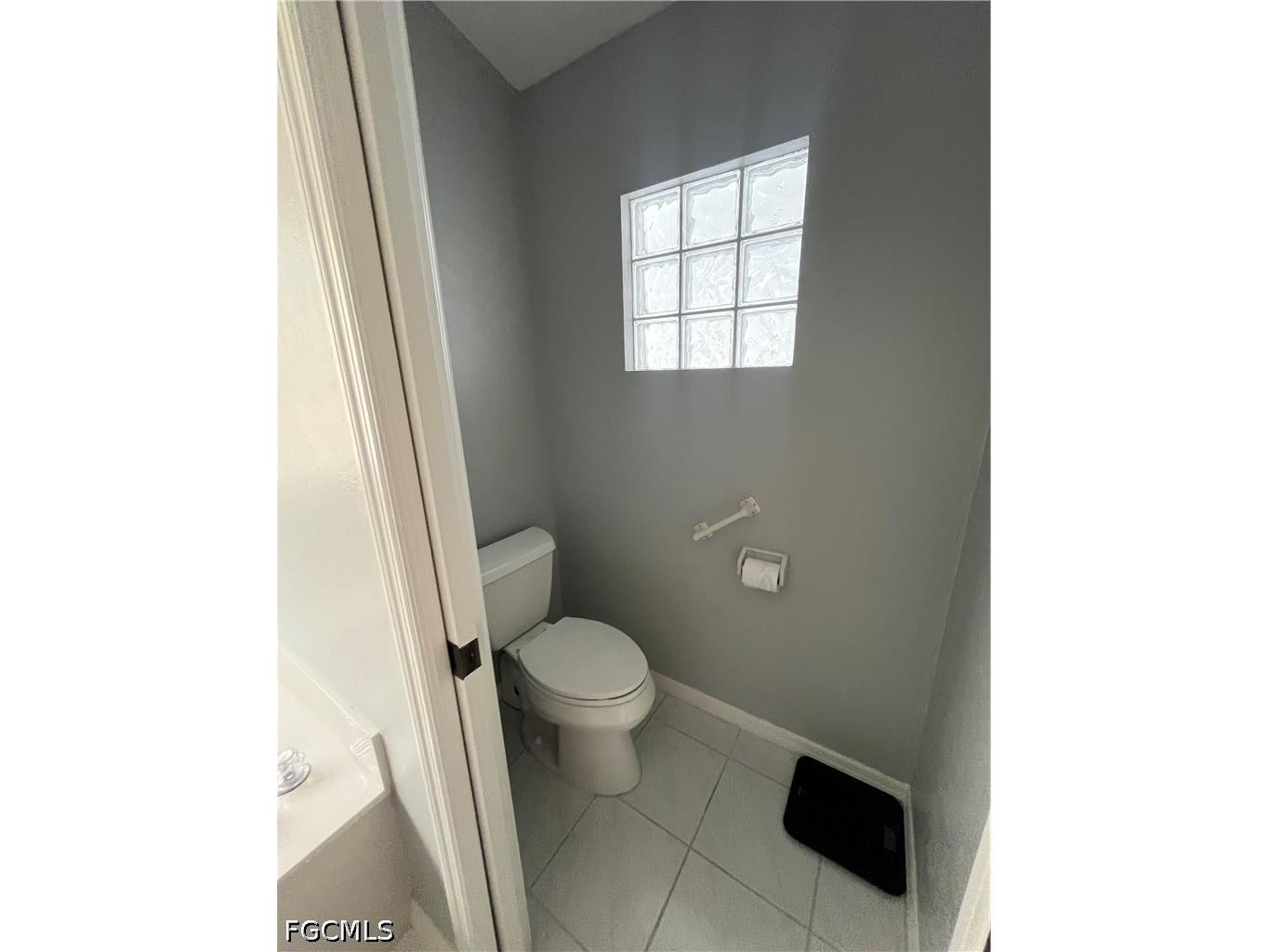 17550 Fan Palm Court North Fort Myers FL 33917 2026020100 image27