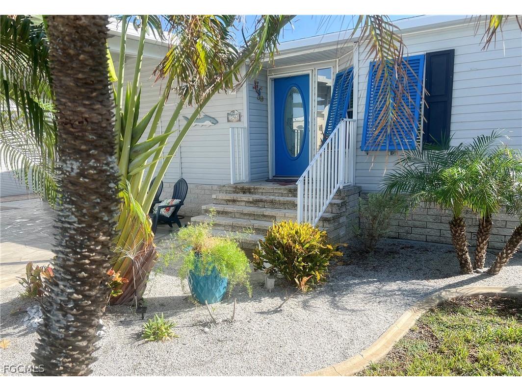 17561 Canal Cove Court Fort Myers Beach FL 33931 2026008561 image2