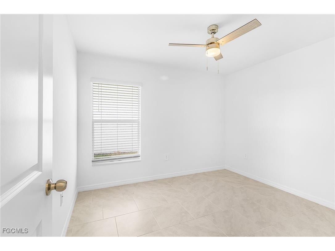 17561 Monte Isola Way North Fort Myers FL 33917 2026005301 image19