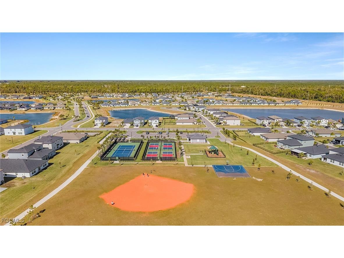 17561 Monte Isola Way North Fort Myers FL 33917 2026005301 image23