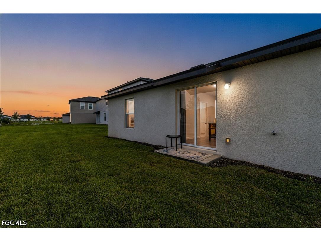 17561 Monte Isola Way North Fort Myers FL 33917 2026025170 image16