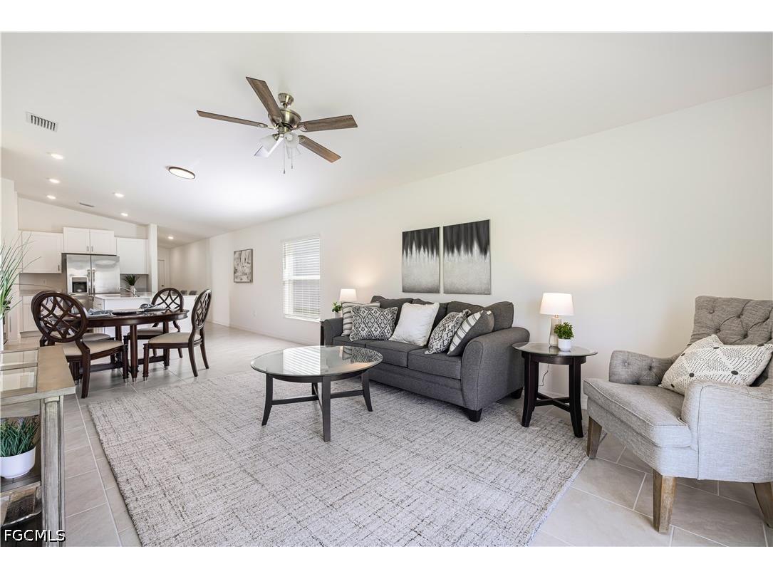 17561 Monte Isola Way North Fort Myers FL 33917 2026025170 image4