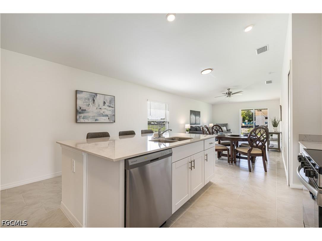 17561 Monte Isola Way North Fort Myers FL 33917 2026025170 image7