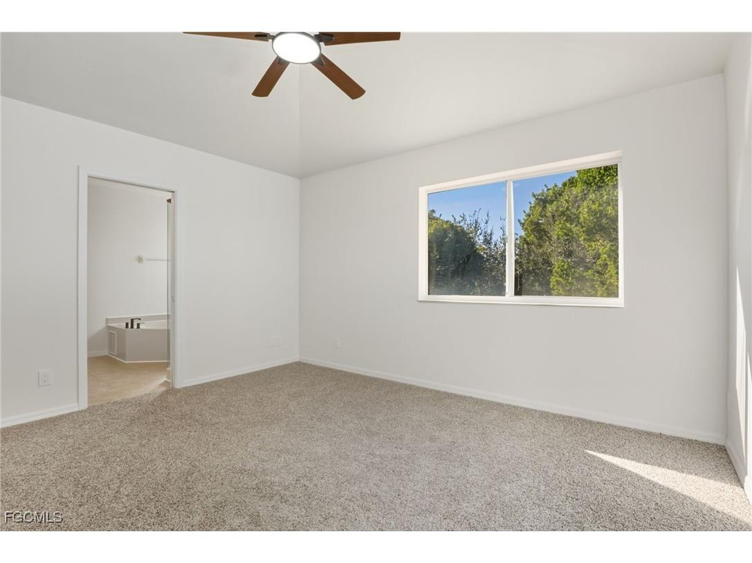 17568 Brickstone Loop Fort Myers FL 33967 2025012614 image18