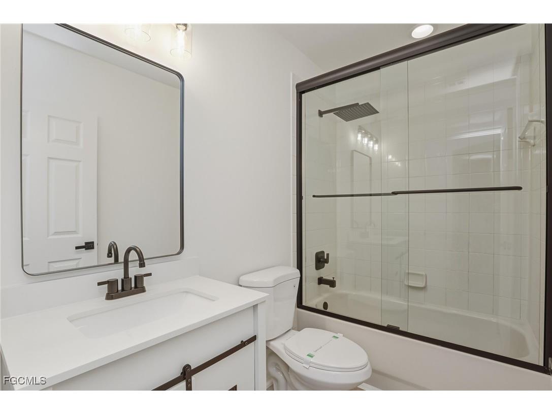 17568 Brickstone Loop Fort Myers FL 33967 2025012614 image22