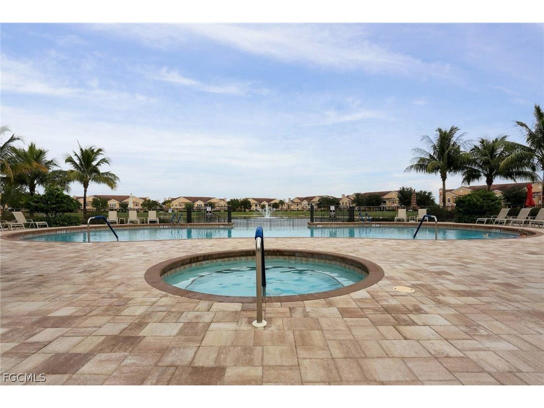 1757 Concordia Lake Circle #3405 Cape Coral FL 33909 2026011232 image21