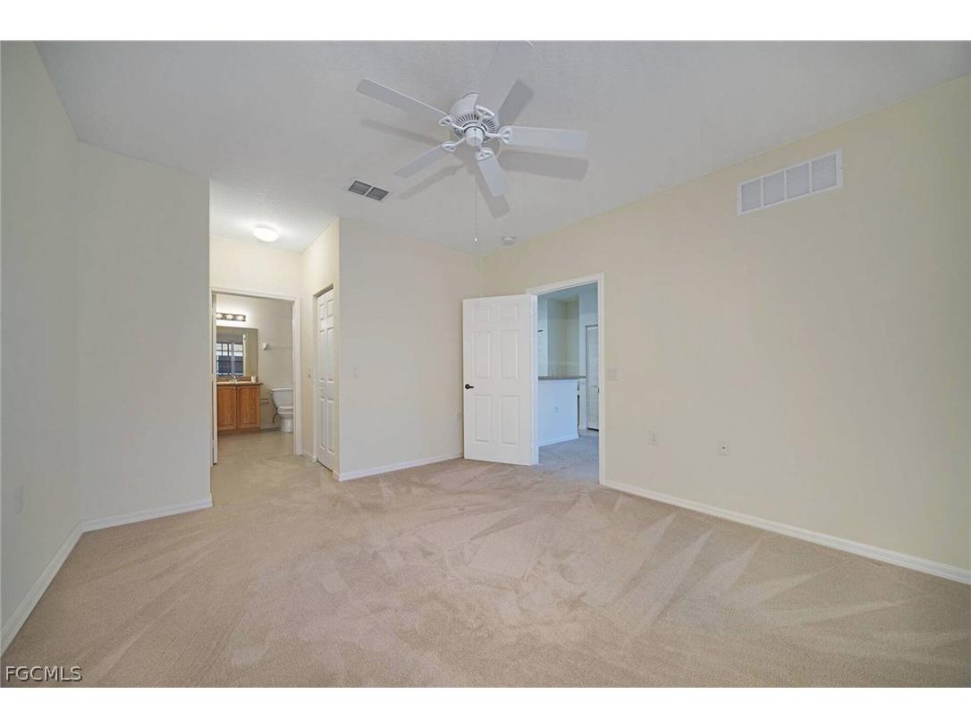 1757 Concordia Lake Circle #3405 Cape Coral FL 33909 2026011232 image8