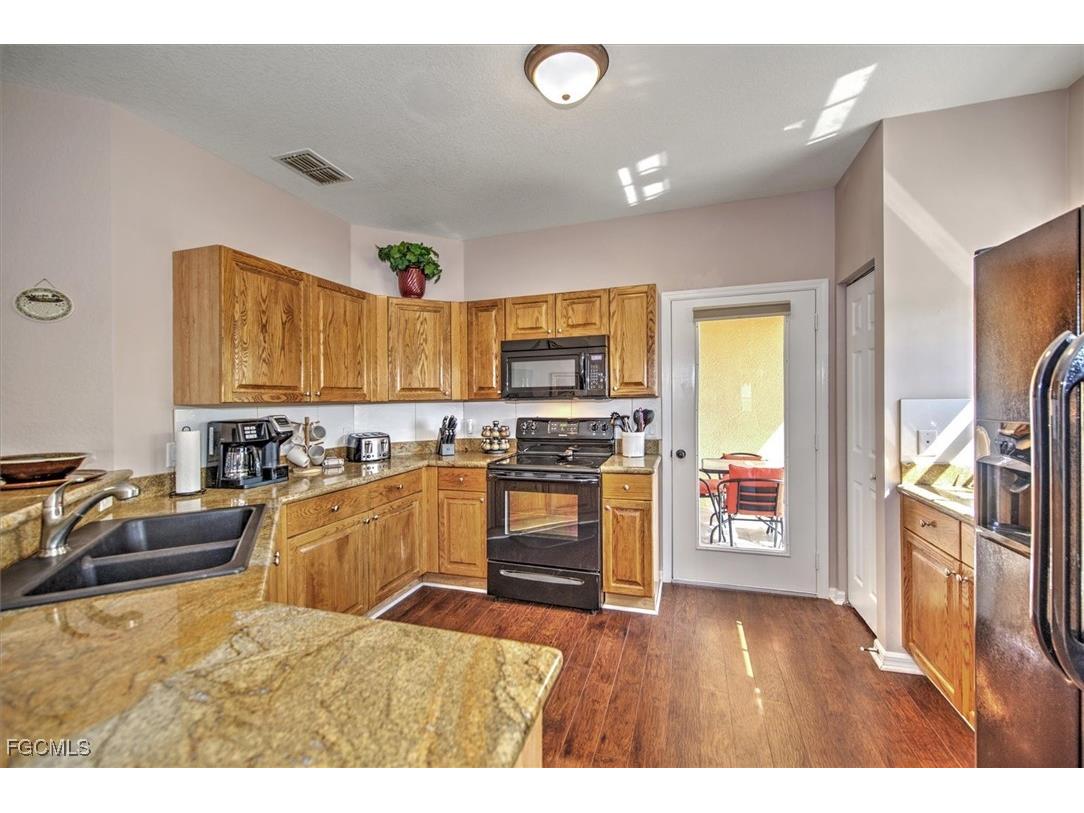 1757 Concordia Lake Circle #3410 Cape Coral FL 33909 2025009485 image14