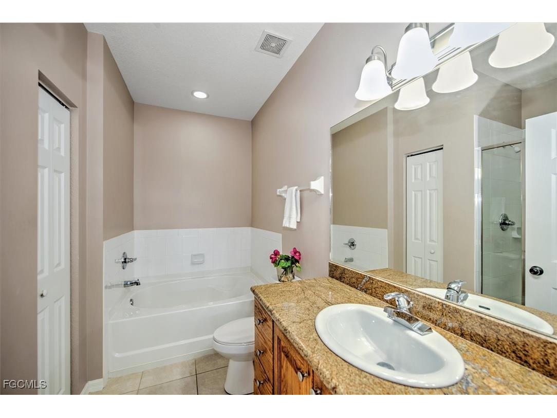 1757 Concordia Lake Circle #3410 Cape Coral FL 33909 2025009485 image20