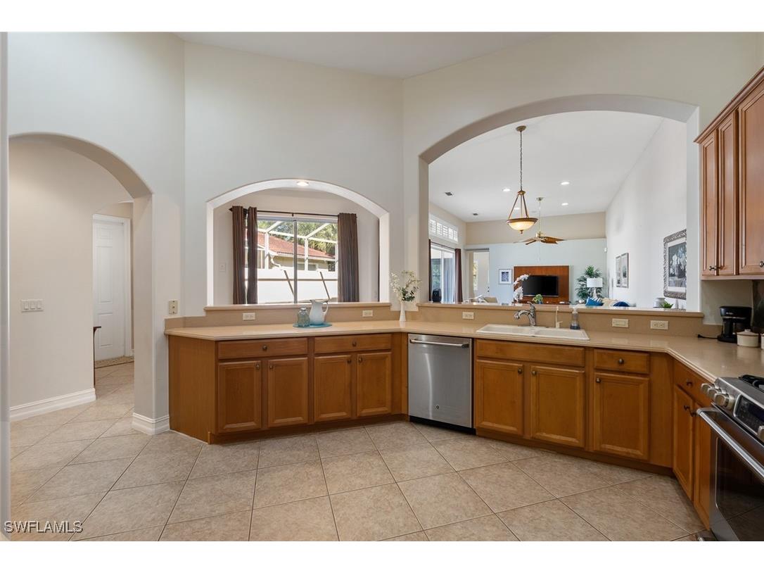 1757 Tarpon Bay Drive S #57 Naples FL 34119 225052637 image9