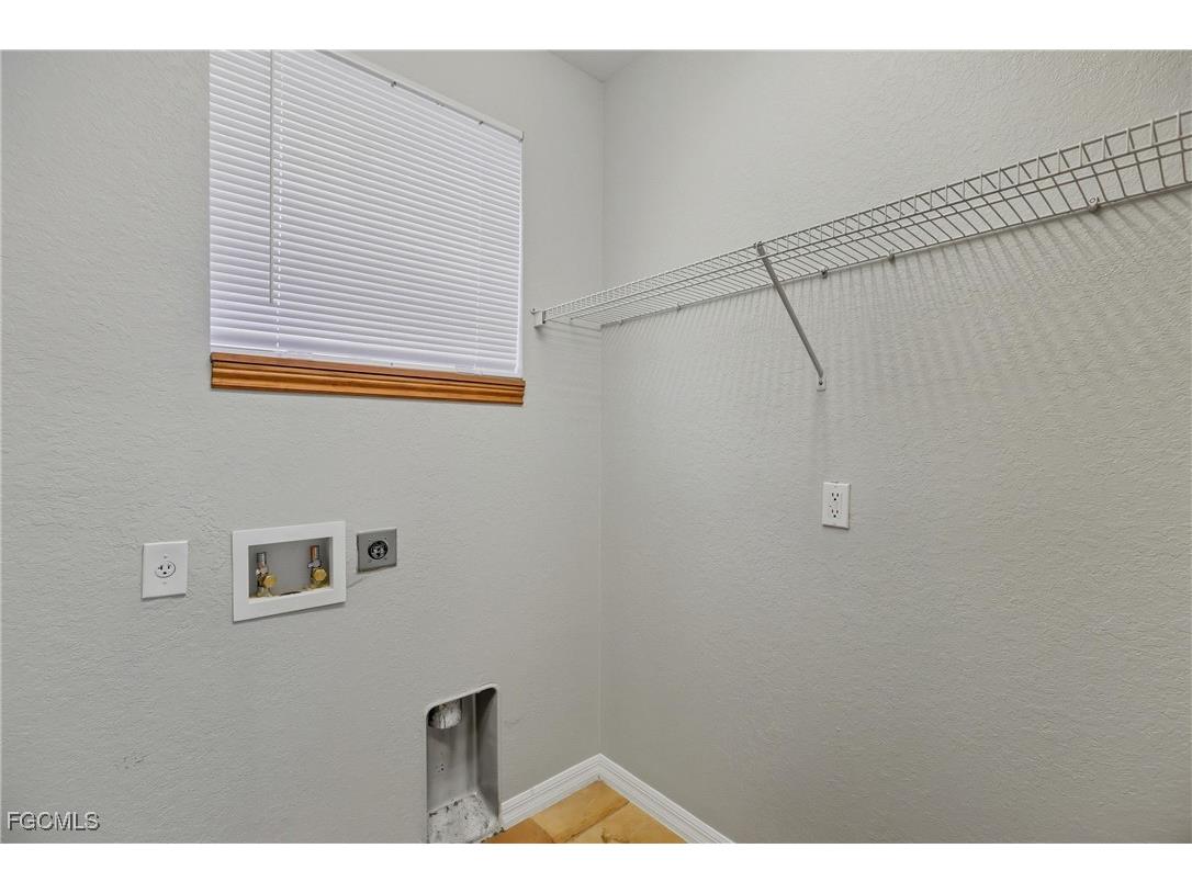 17577 Cherry Ridge Lane Fort Myers FL 33967 2025013804 image35