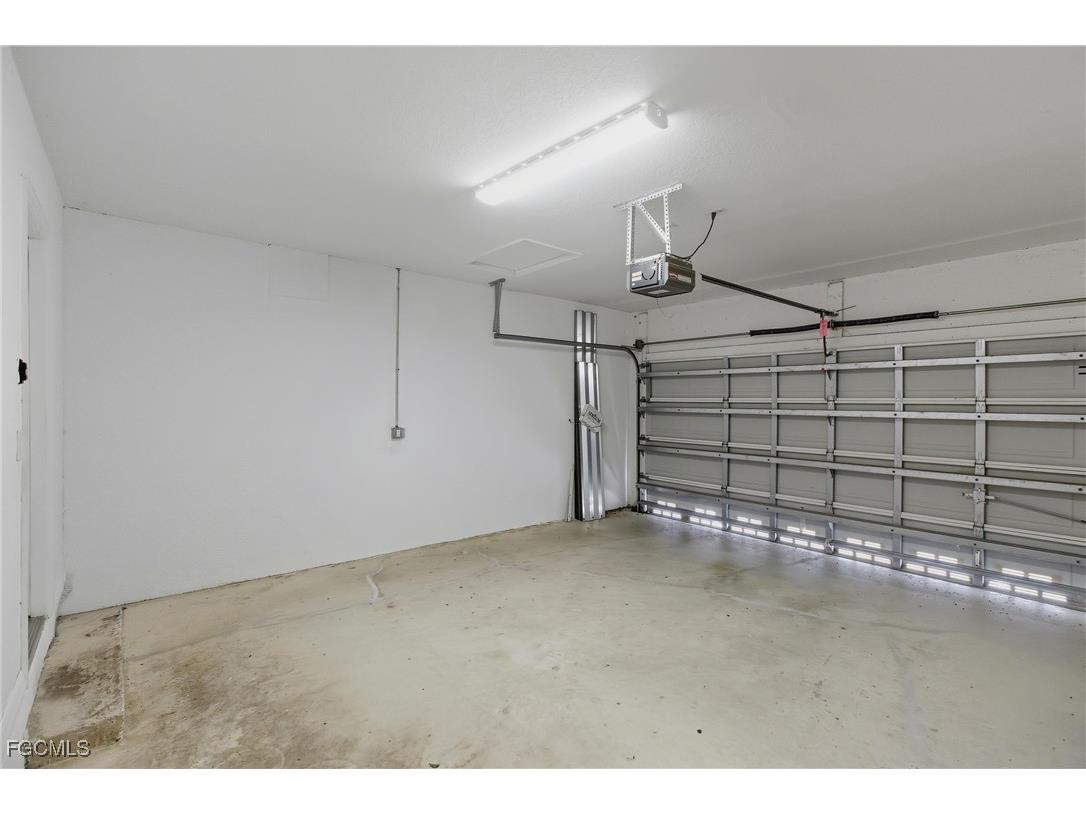 17577 Cherry Ridge Lane Fort Myers FL 33967 2025013804 image37