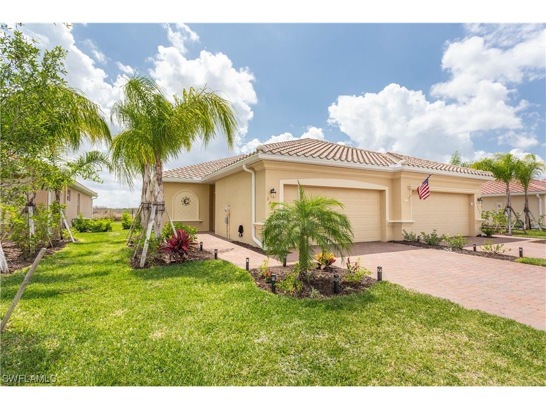 1758 Alameda Drive Naples FL 34120 223024305 image1