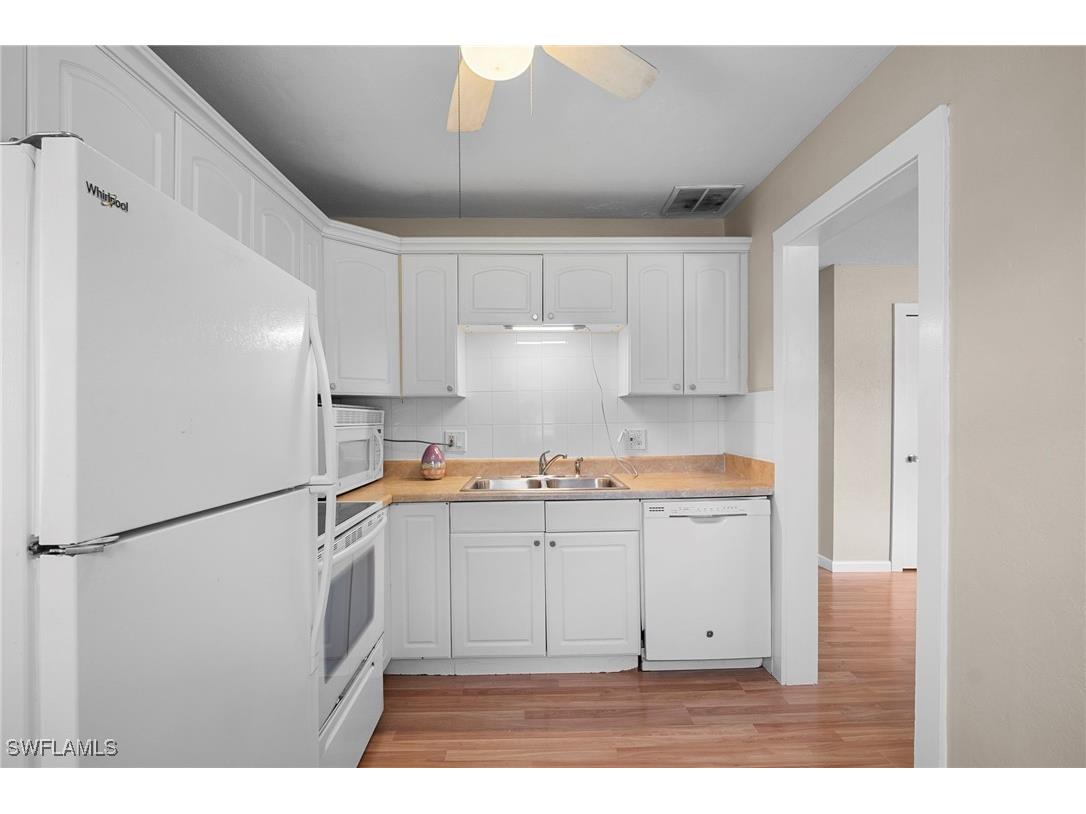 1758 Coronado Road Fort Myers FL 33901 225075809 image7