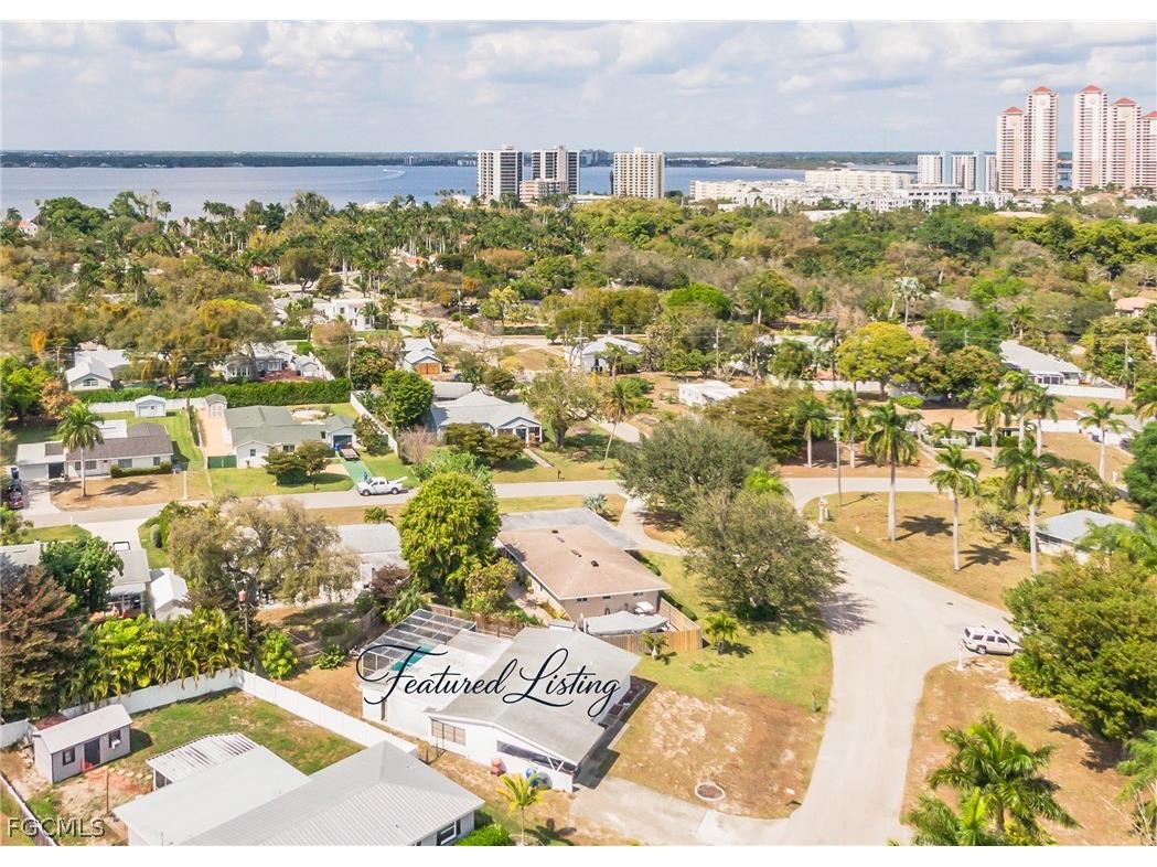 1758 Woodlawn Avenue Fort Myers FL 33901 2026010808 image1