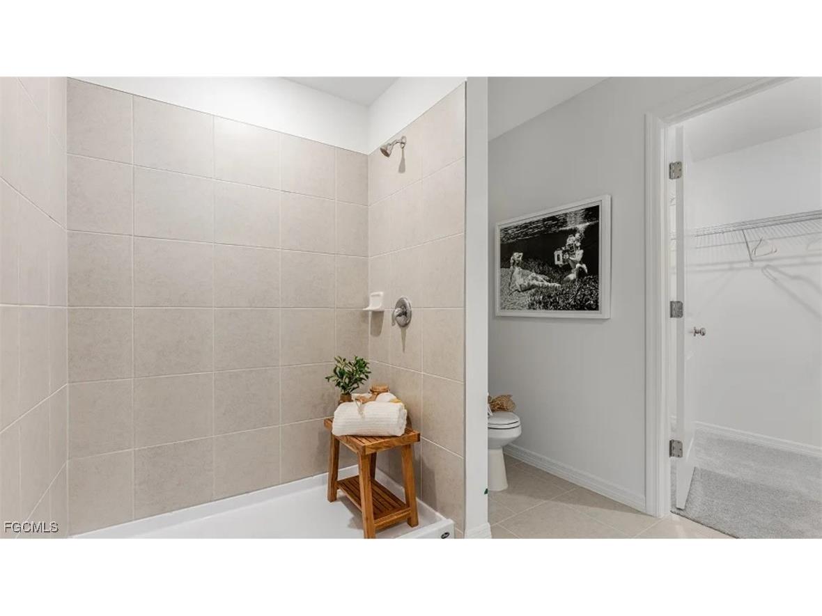 17580 Monte Isola Way North Fort Myers FL 33917 2025015431 image11