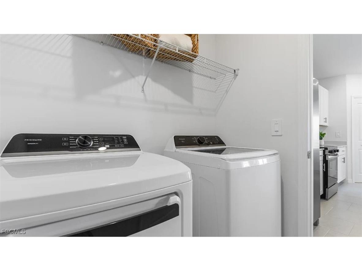 17580 Monte Isola Way North Fort Myers FL 33917 2025015431 image12