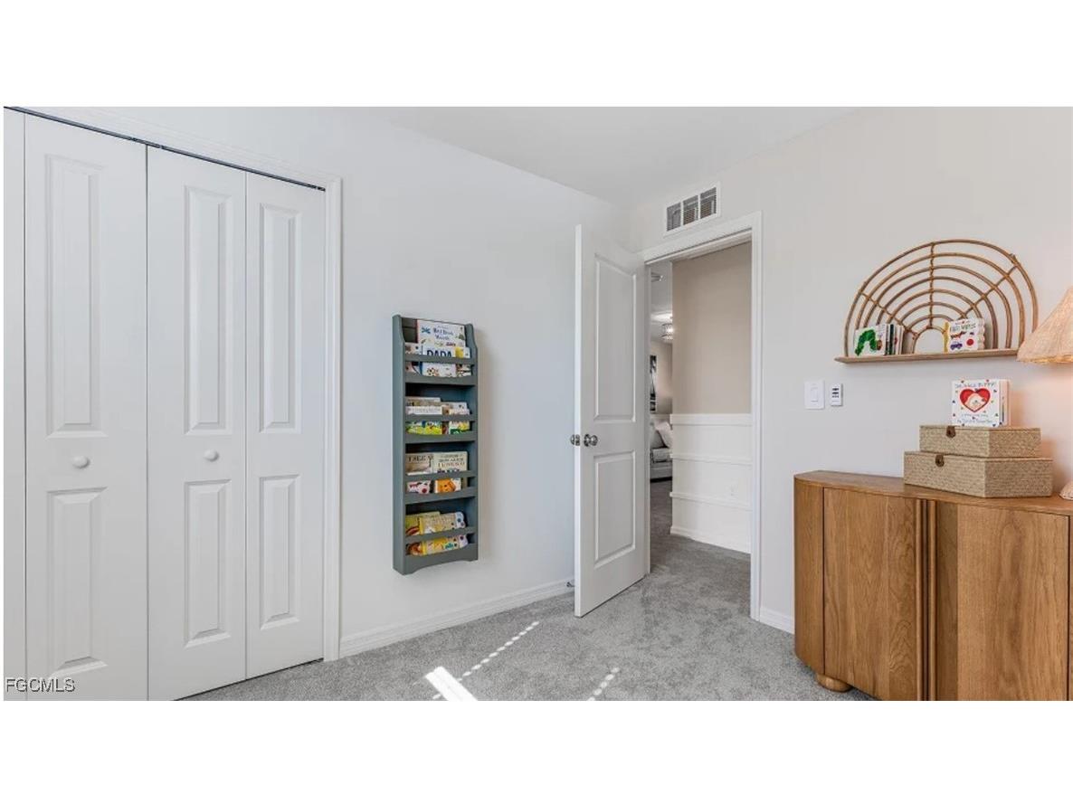 17580 Monte Isola Way North Fort Myers FL 33917 2025015431 image17