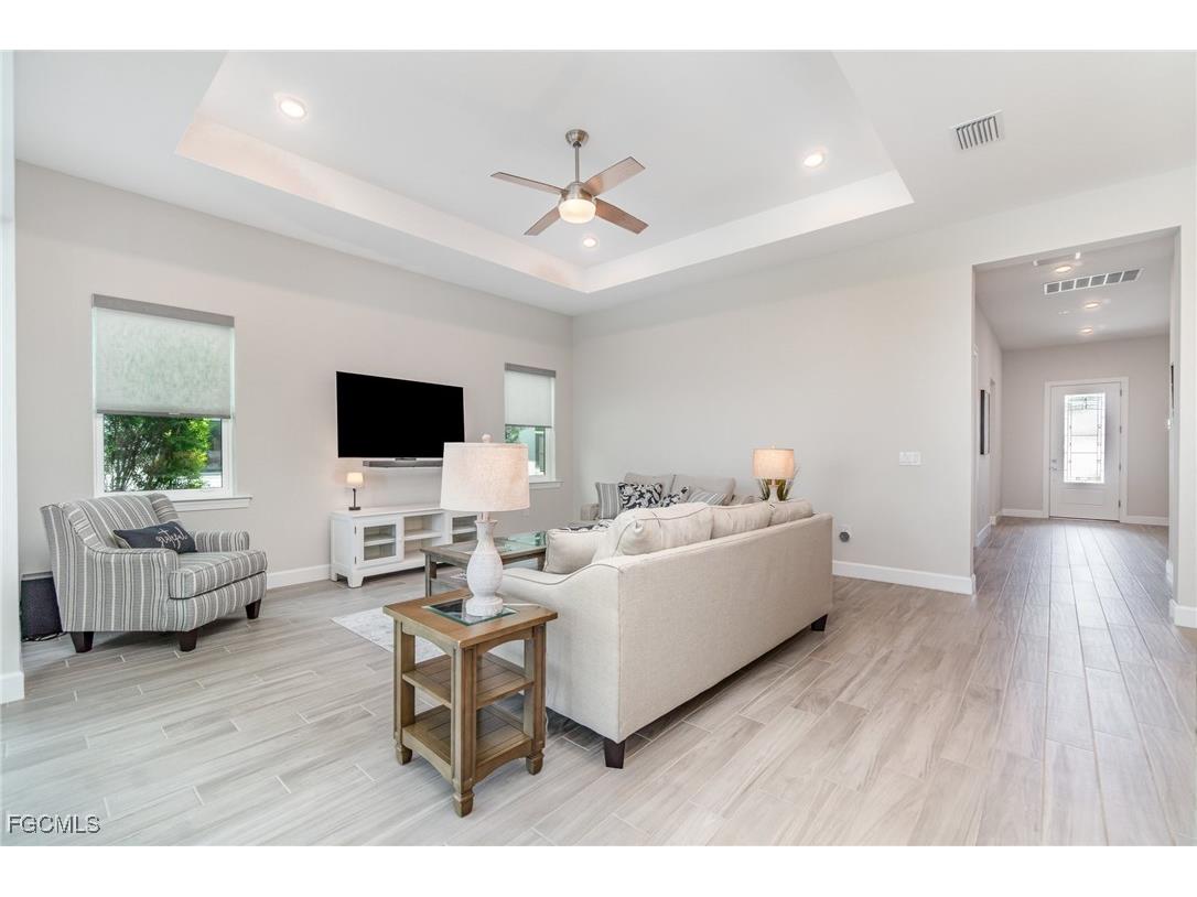 17583 Winding Oak Lane North Fort Myers FL 33917 2025007982 image12