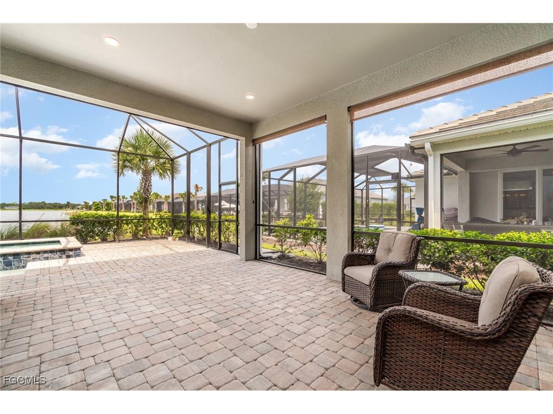 17583 Winding Oak Lane North Fort Myers FL 33917 2025007982 image30