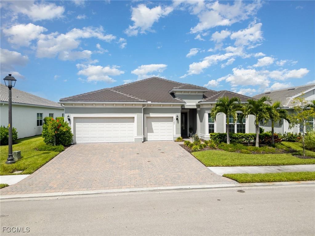 17583 Winding Oak Lane North Fort Myers FL 33917 2025007982 image35