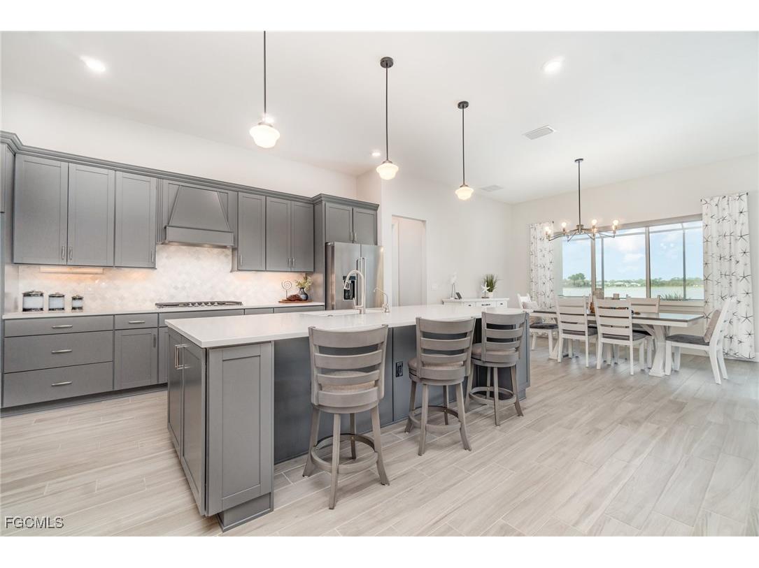 17583 Winding Oak Lane North Fort Myers FL 33917 2025007982 image4