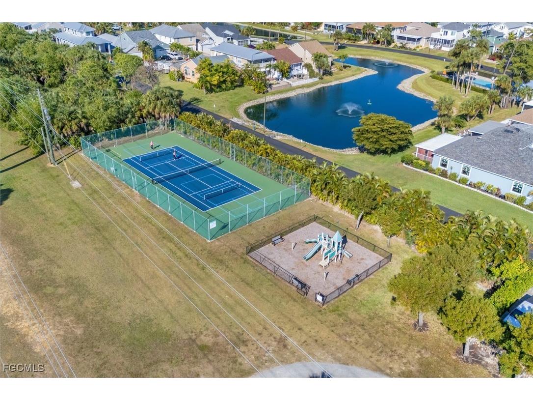 17585 Blackfriar Drive Fort Myers FL 33908 2025018655 image31