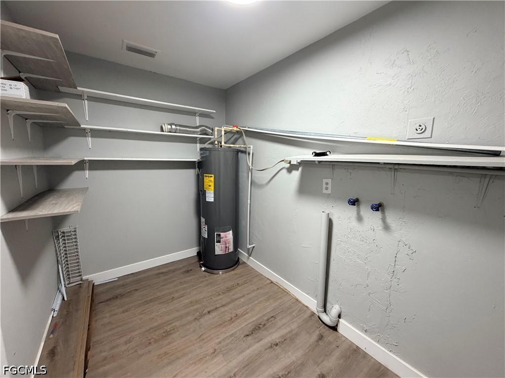 1759 Aquarius Court Fort Myers FL 33916 2026024866 image6