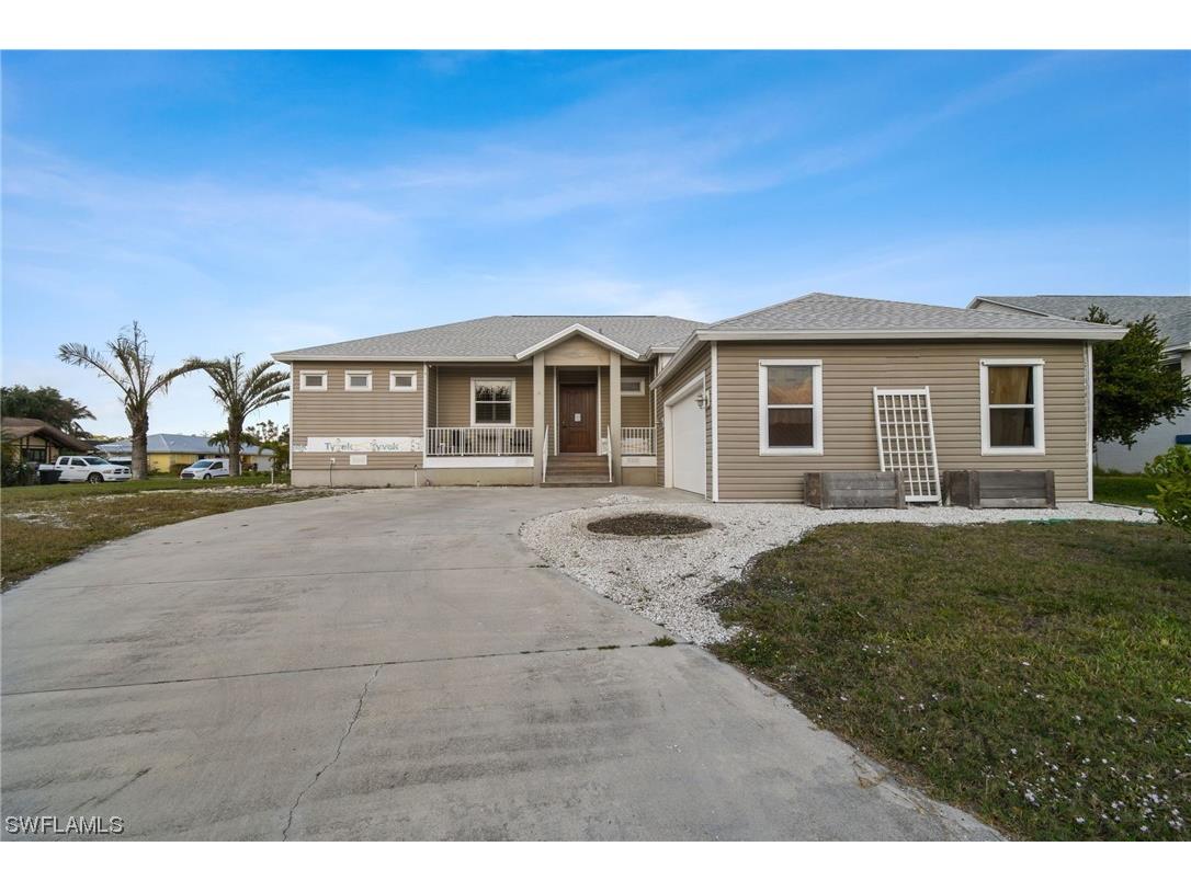 17594 Moorfield Drive Fort Myers FL 33908 223023916 image1