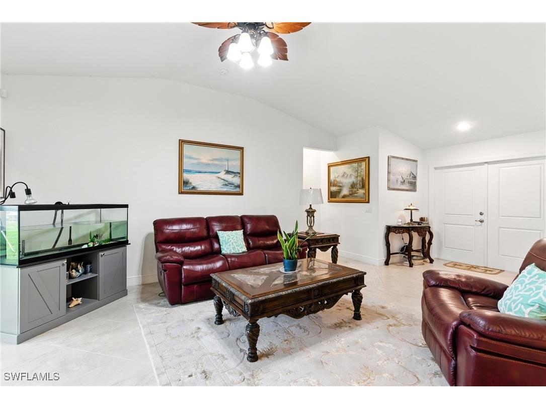 176 Venus Cay Naples FL 34114 225065001 image8