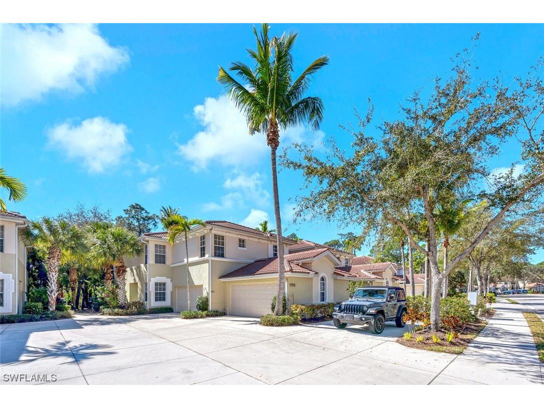 1760 Tarpon Bay Drive S #101 Naples FL 34119 224012011 image1
