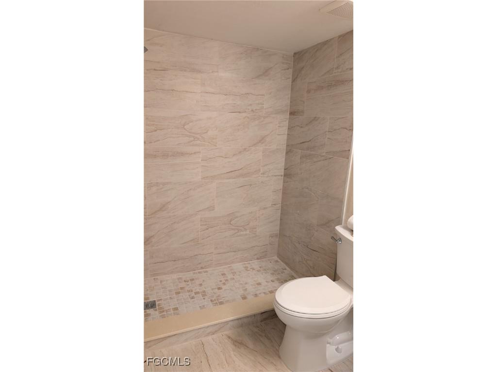 1761 Four Mile Cove Parkway #516 Cape Coral FL 33990 2025022771 image7